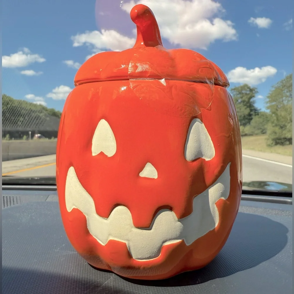 Target Bullseye Halloween 2025 Ceramic Pumpkin Vessel Cookie Jar Container